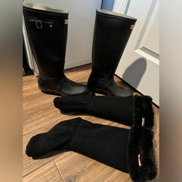 HUNTER Women size 10 boots with fleece socks - Picture 4 of 5